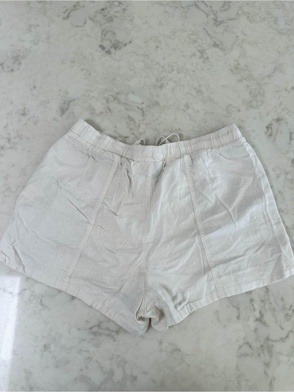 Universal Thread White High Rise Linen Pull-On Shorts. Size Large - Picture 3 of 11